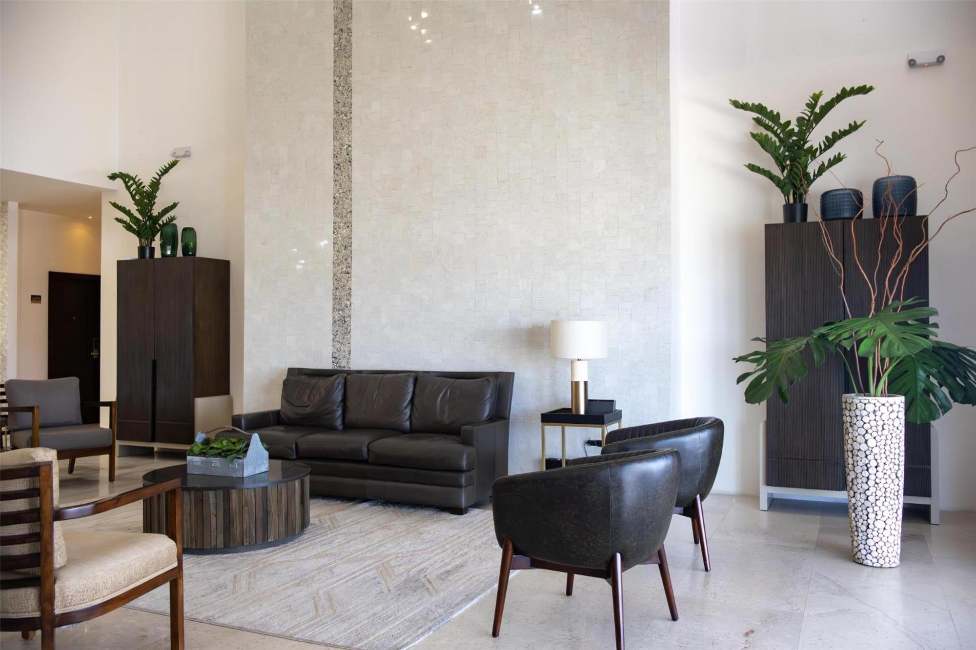 Best Western Plus Sacramento Chihuahua Bagian luar foto
