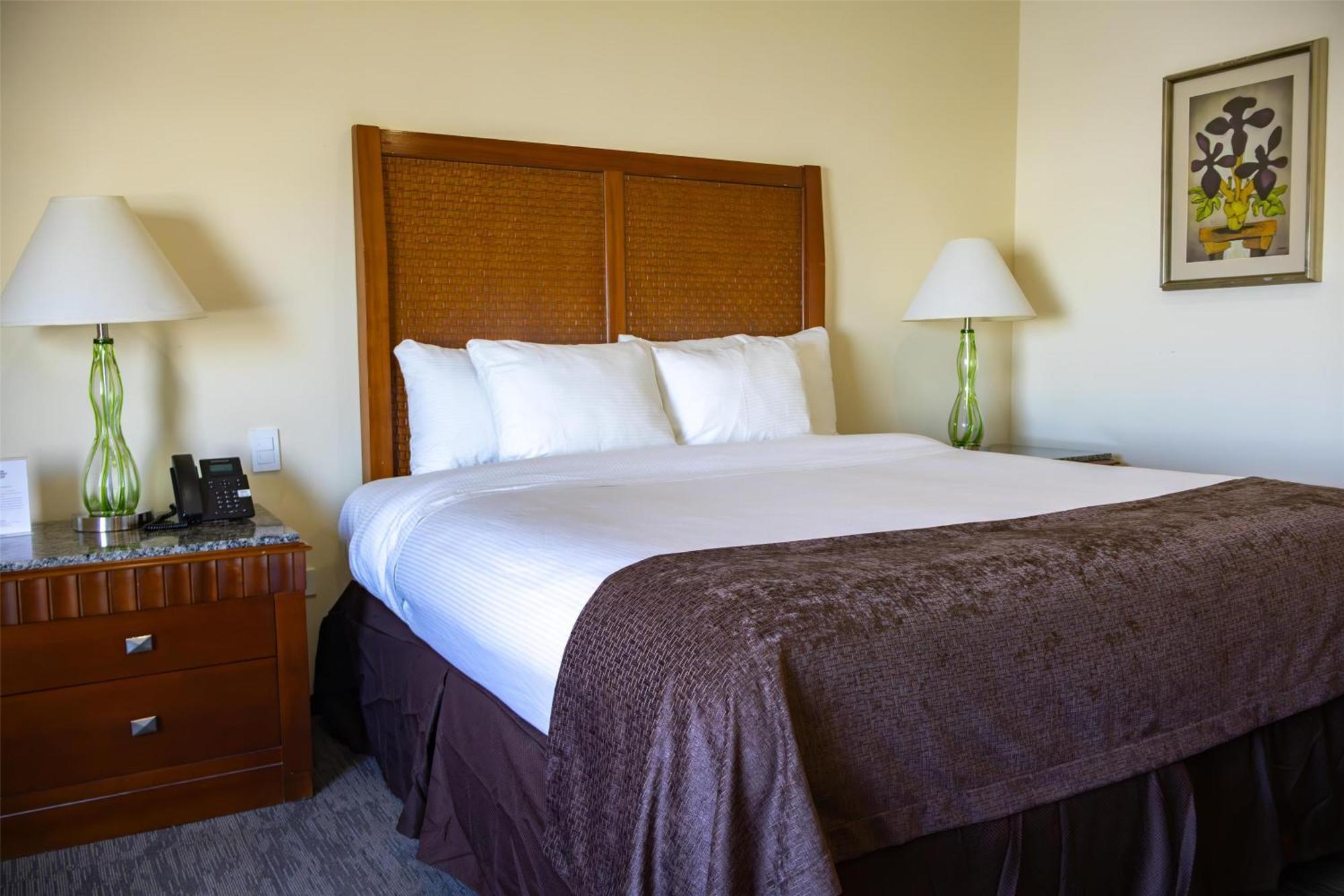 Best Western Plus Sacramento Chihuahua Bagian luar foto